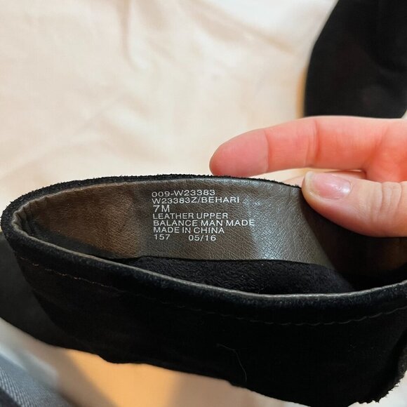 White Mountain Behari Black Leather Upper Slouchy Ankle Boot | Size 7 - Picture 6 of 8